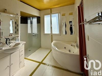 Maison - 111 m² - 4 pièces