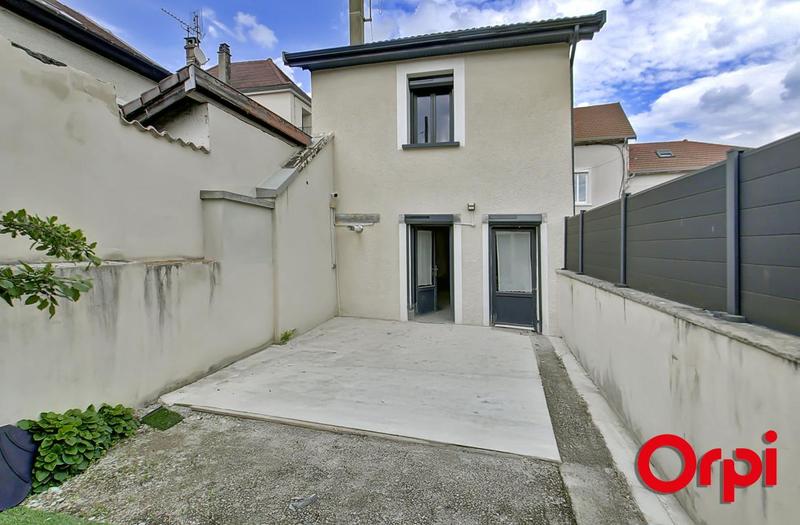 Maison de ville - 122 m² - 5 pièces
