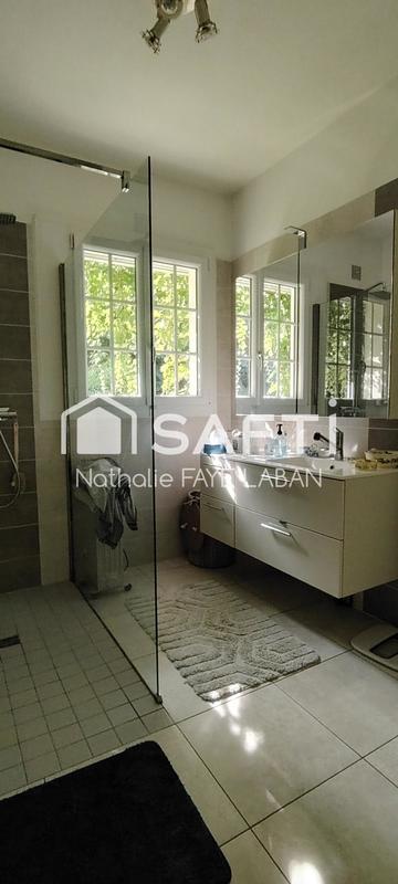 Maison - 175 m² - 8 pièces