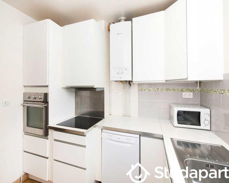 Chambre - 70 m² - 1 pièce