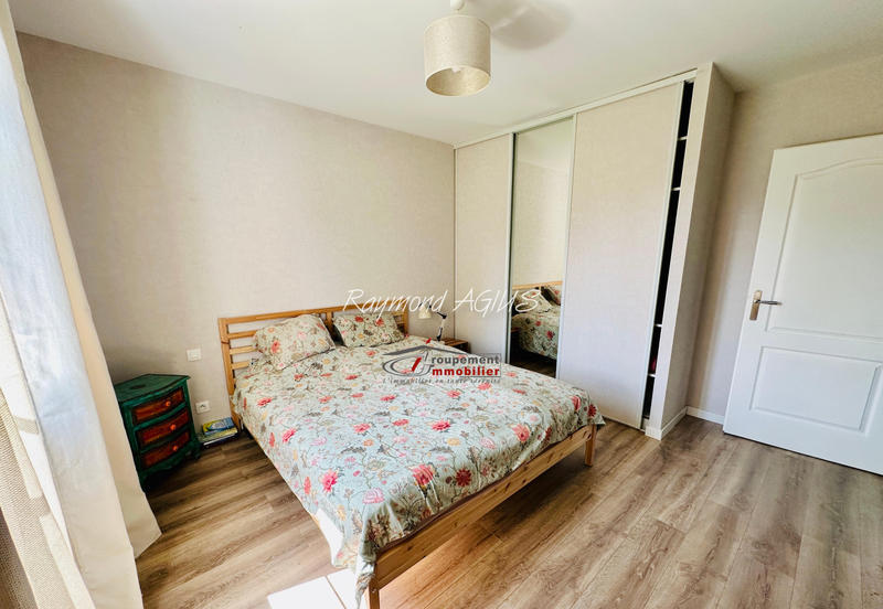 Maison - 200 m² - 8 pièces