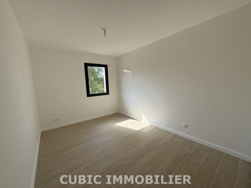Villa - 101 m² - 4 pièces