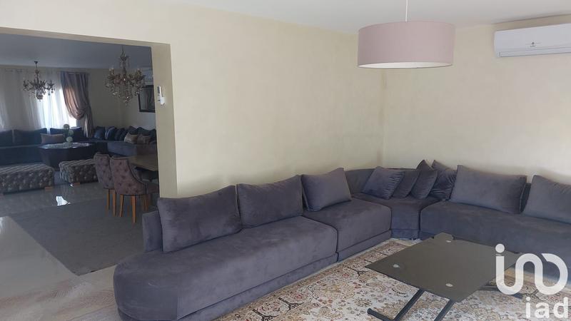 Maison - 229 m² - 7 pièces