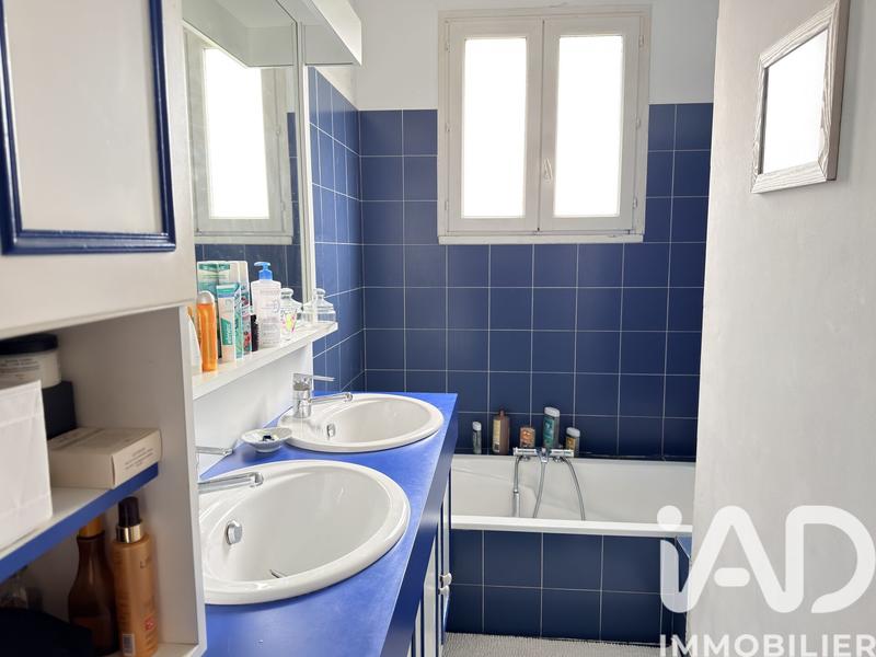 Maison - 264 m² - 10 pièces