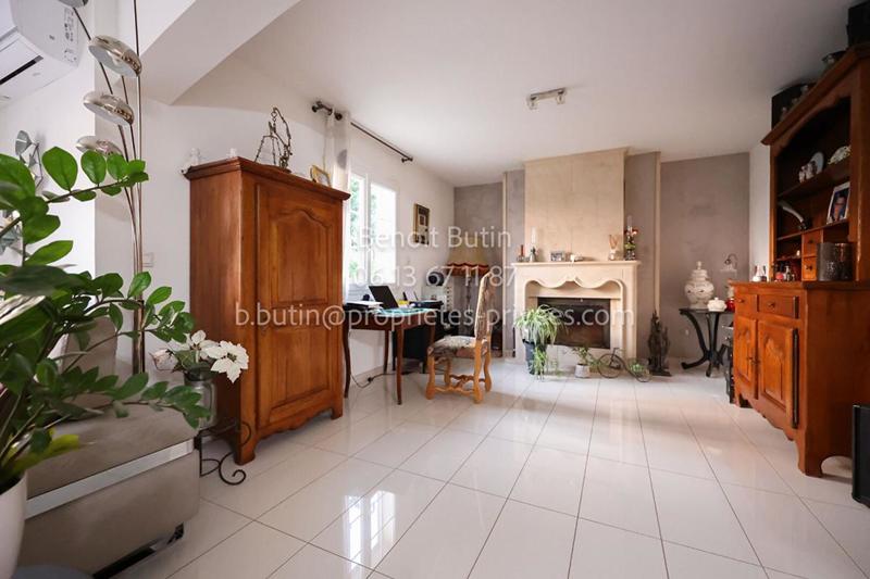 Villa - 207 m² - 8 pièces