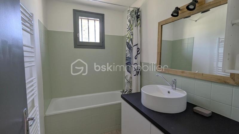 Maison traditionnelle - 86 m² - 4 pièces