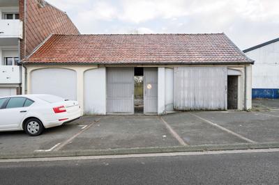 Local d'activité / Entrepôt - 71 m²