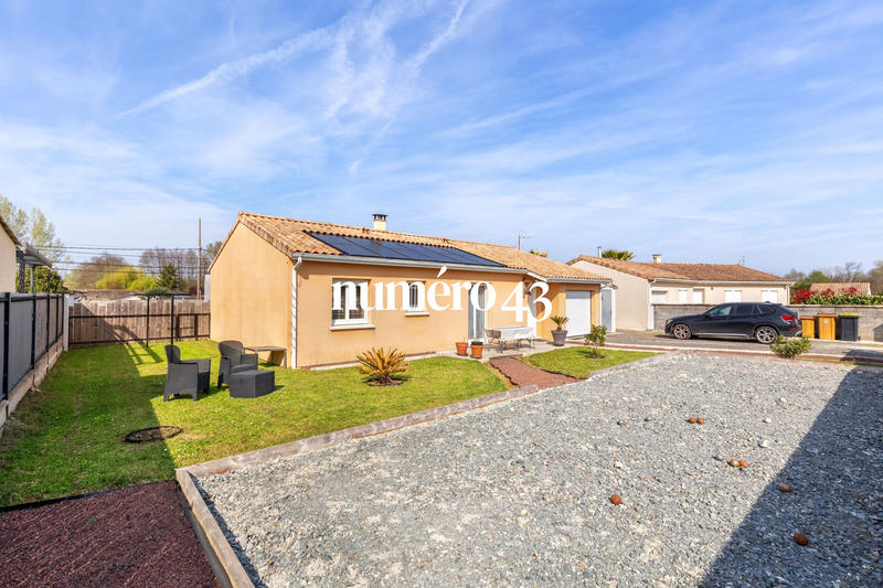 Maison - 90 m² - 4 pièces