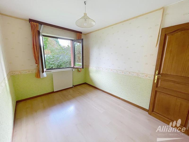 Maison - 239 m² - 8 pièces