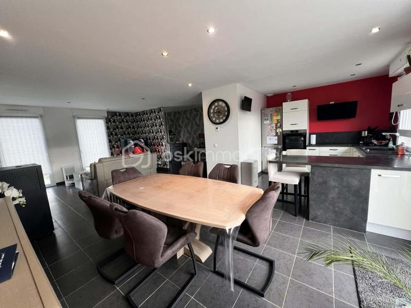 Maison - 97 m² - 4 pièces