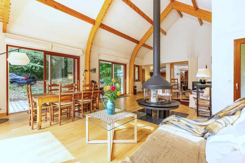 Maison - 229 m² - 6 pièces