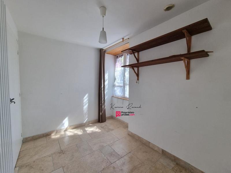 Maison - 201 m² - 8 pièces