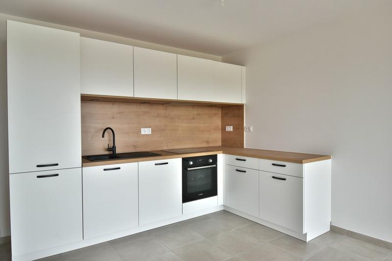 Appartement - 85 m² - 4 pièces