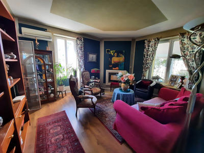 Maison - 179 m² - 7 pièces