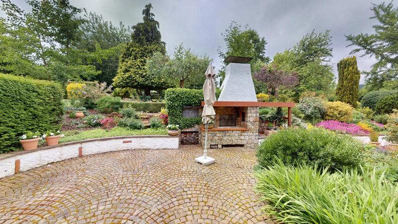 Maison - 192 m² - 5 pièces