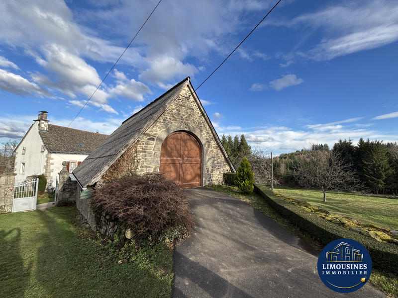 Maison - 224 m² - 8 pièces