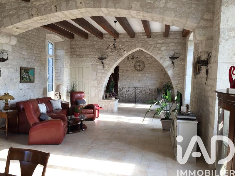 Maison - 364 m² - 14 pièces