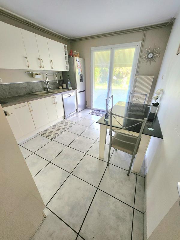 Maison - 98 m² - 5 pièces