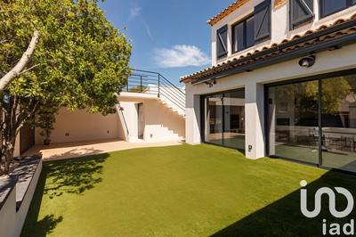 Maison - 155 m² - 6 pièces