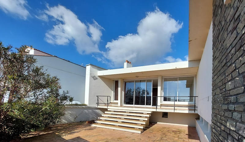 Maison - 153 m² - 7 pièces