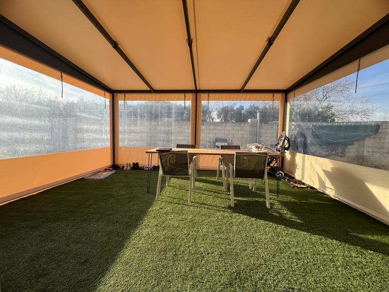 Maison - 95 m² - 4 pièces