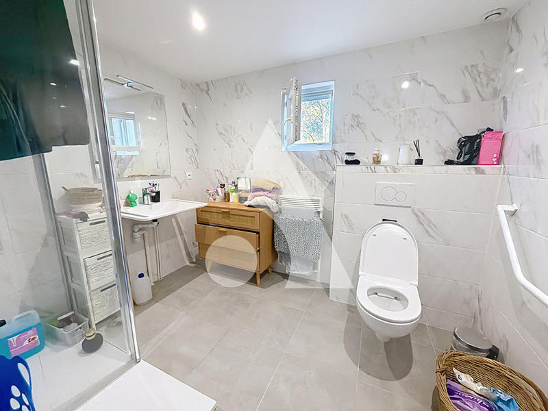 Maison - 110 m² - 4 pièces