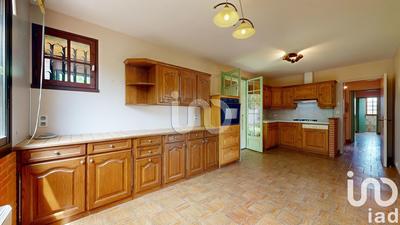 Maison - 233 m² - 7 pièces