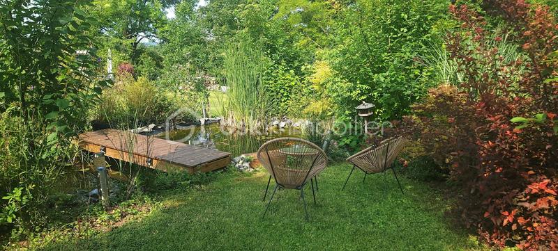 Maison - 161 m² - 8 pièces