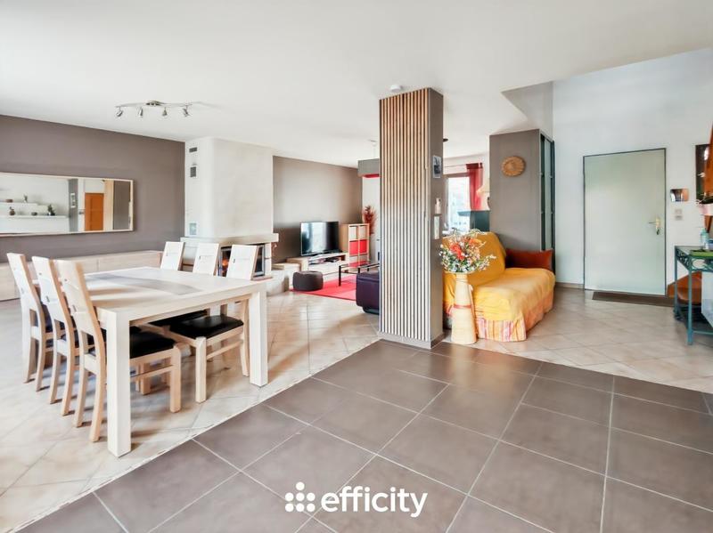 Pavillon - 145 m² - 7 pièces