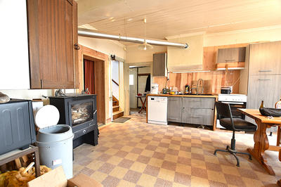 Maison - 168 m² - 8 pièces