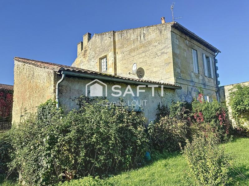 Maison - 200 m² - 8 pièces