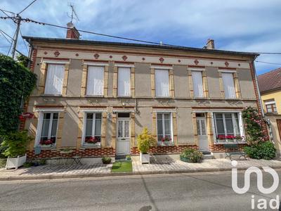 Maison - 280 m² - 8 pièces