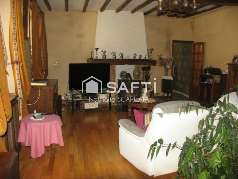 Maison - 180 m² - 7 pièces