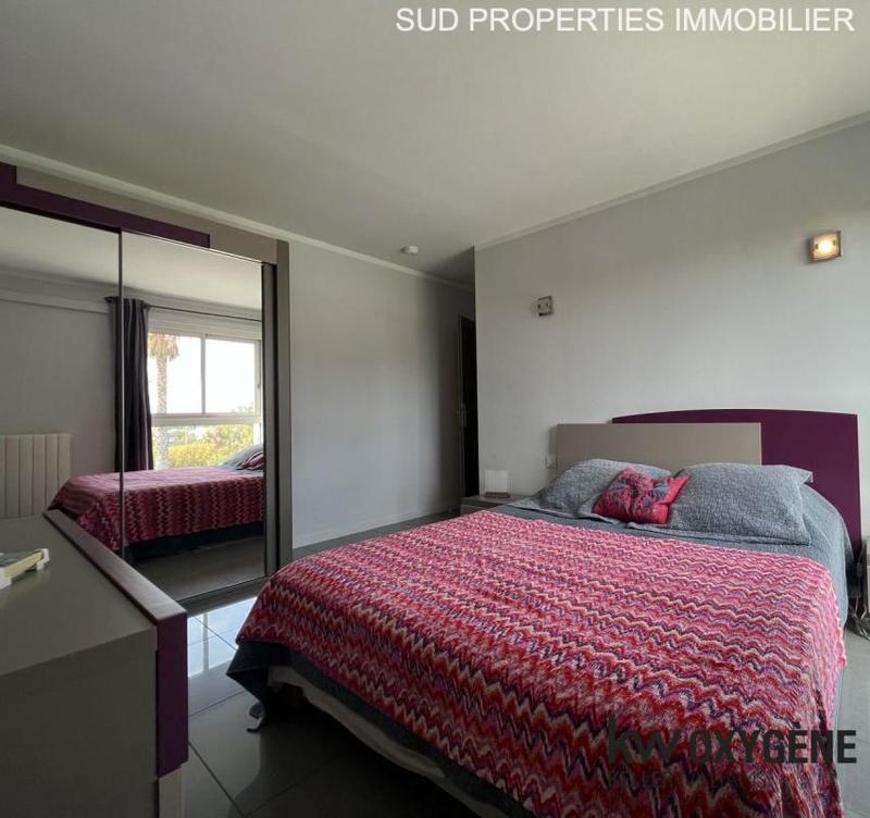 Maison - 218 m² - 7 pièces