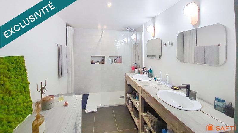 Maison - 160 m² - 6 pièces