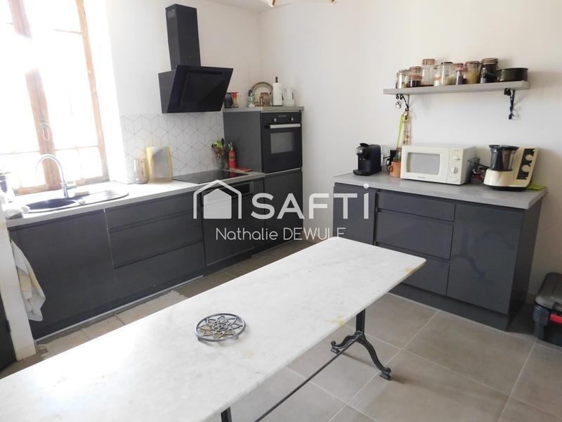 Maison - 340 m² - 8 pièces