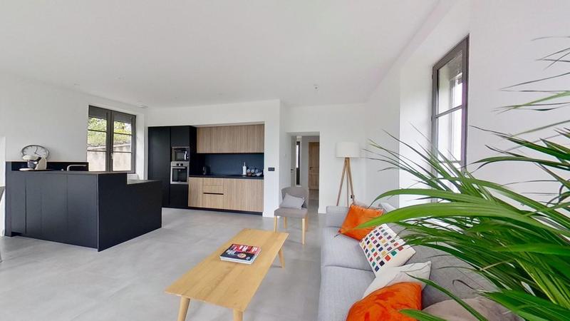 Maison - 160 m² - 7 pièces