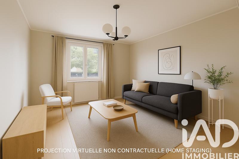 Maison - 80 m² - 5 pièces