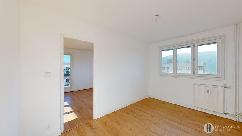 Appartement - 115 m² - 6 pièces