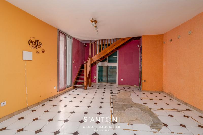 Appartement - 89 m² - 5 pièces