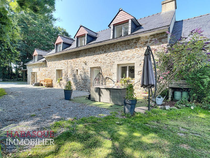 Maison - 126 m² - 4 pièces