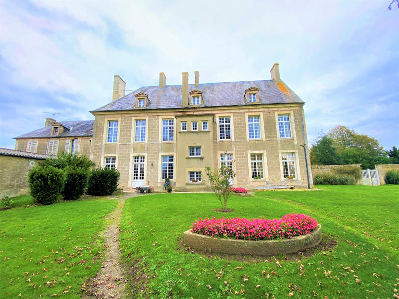 Corps de ferme - 195 m² - 8 pièces