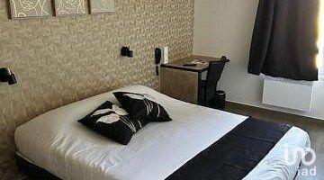 Local commercial - 1 200 m² - 3 pièces