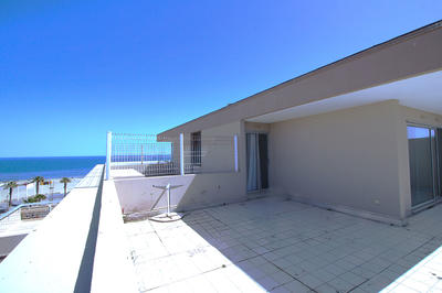 Appartement - 135 m² - 2 pièces