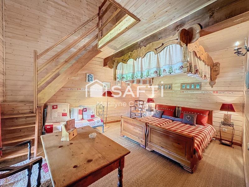 Maison - 440 m² - 13 pièces