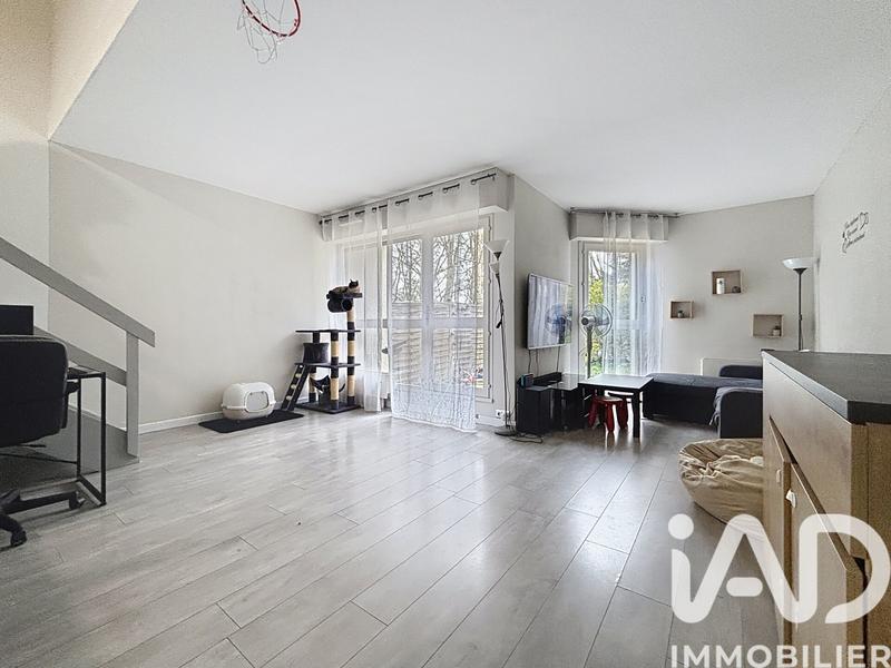 Appartement - 90 m² - 4 pièces
