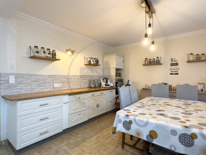 Maison de village - 130 m² - 4 pièces