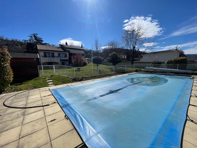 Maison - 160 m² - 6 pièces