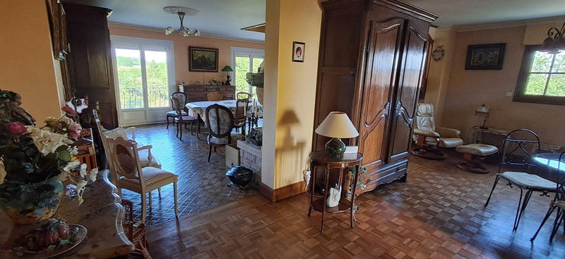 Maison - 150 m² - 6 pièces