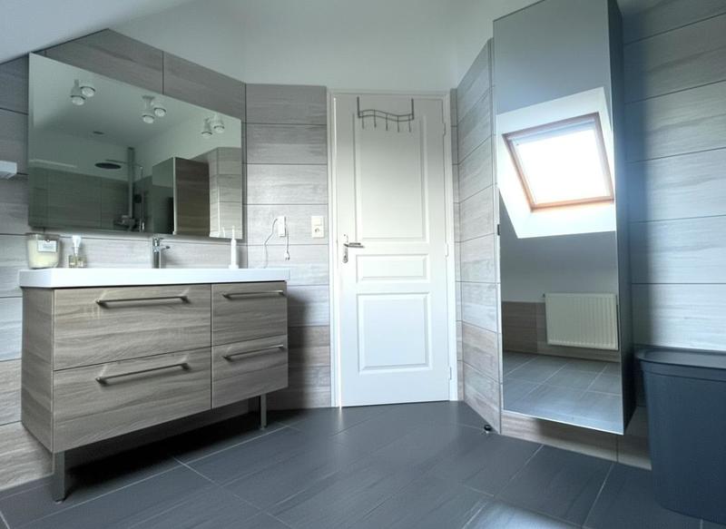 Maison - 145 m² - 6 pièces